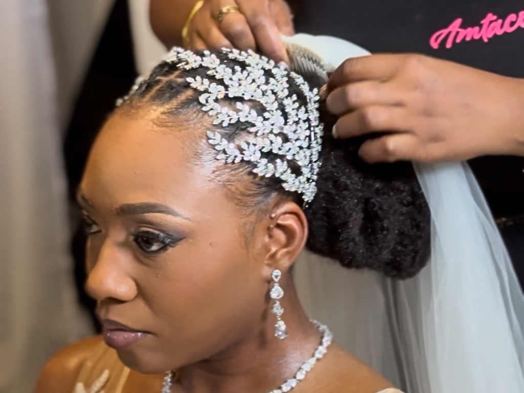 Coiffure mariage locks élégante